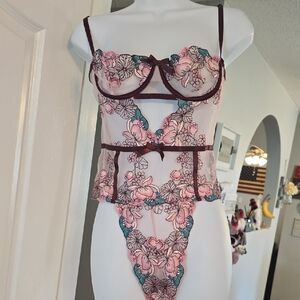 Chic Embroidered Lace Bra Set in Pink and Teal *NWOT*